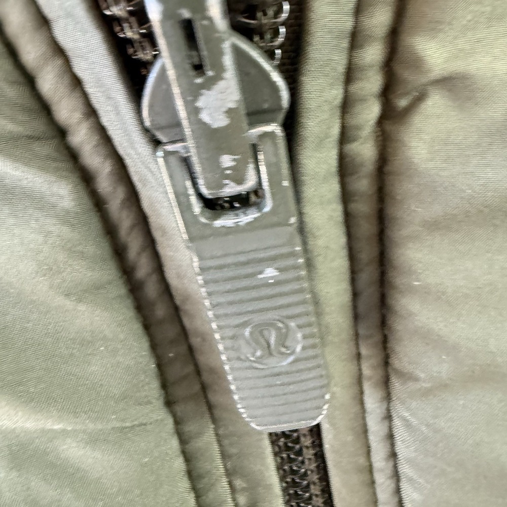 Lululemon Weightless Wunder Jacket W4AK5S Womens 8 Pesto Reversible Down $198 - Picture 9 of 15